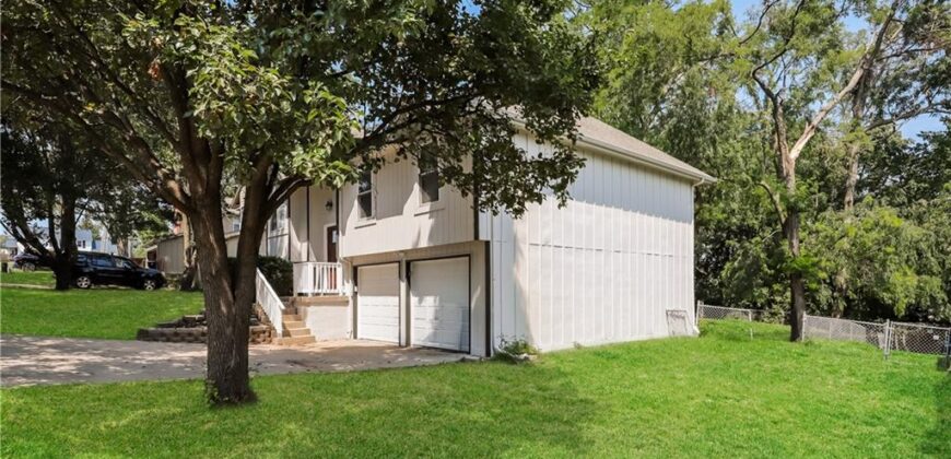 8311 N Everton Avenue, Kansas City, MO 64152