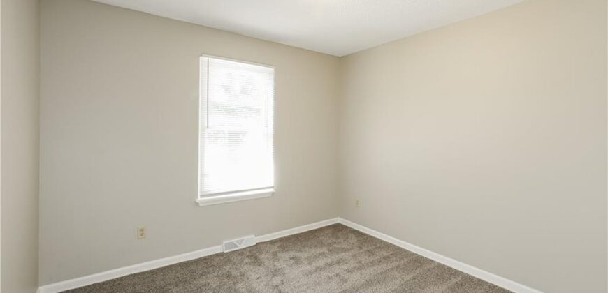 8311 N Everton Avenue, Kansas City, MO 64152