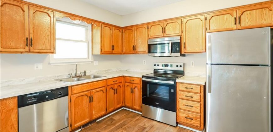 8311 N Everton Avenue, Kansas City, MO 64152