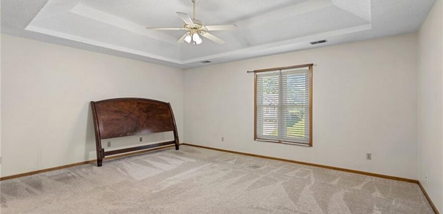 1426 NE 83rd Street, Kansas City, MO 64118