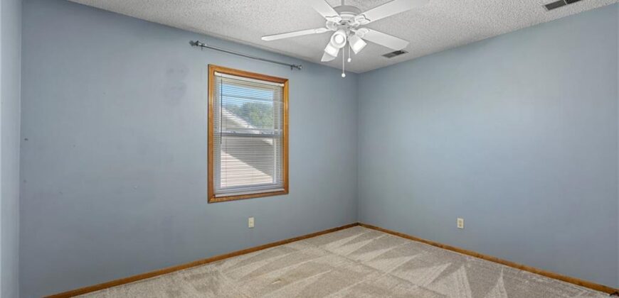 1426 NE 83rd Street, Kansas City, MO 64118