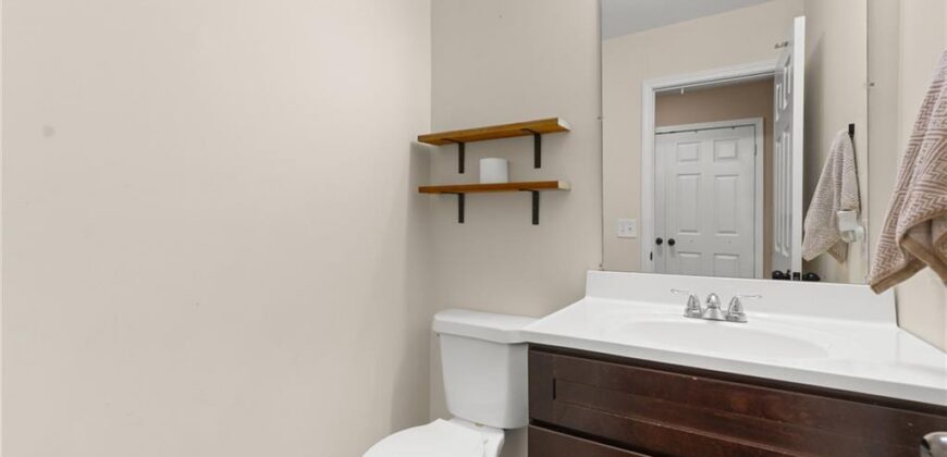 9824 N Overton Street, Kansas City, MO 64157