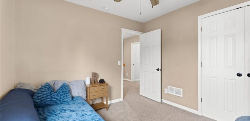 9824 N Overton Street, Kansas City, MO 64157