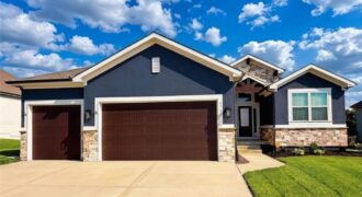 5755 Barn Hill Road, Parkville, MO 64152