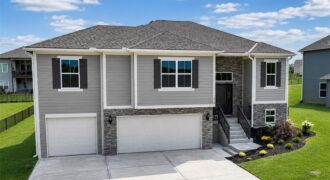 1218 NE 122nd Street, Kansas City, MO 64165