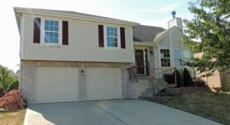 111 NW 114th Terrace, Kansas City, MO 64155