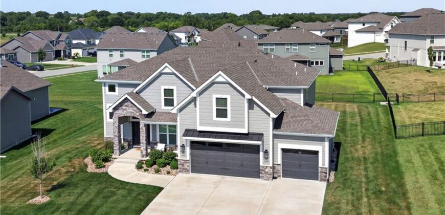 11414 Bluestem Drive, Kearney, MO 64060