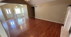 10240 NW 57th Terrace, Parkville, MO 64152