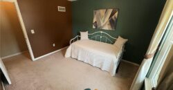 10240 NW 57th Terrace, Parkville, MO 64152