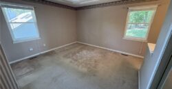 10240 NW 57th Terrace, Parkville, MO 64152