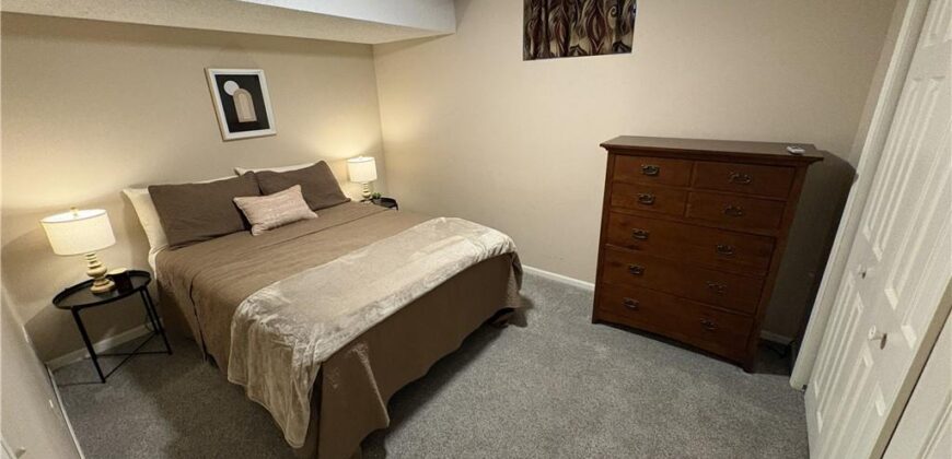 10240 NW 57th Terrace, Parkville, MO 64152