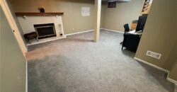 10240 NW 57th Terrace, Parkville, MO 64152