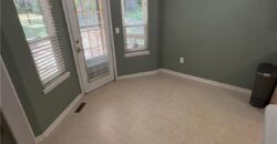 10240 NW 57th Terrace, Parkville, MO 64152