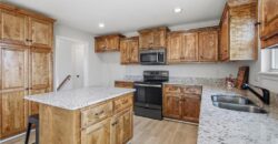 301 NE 192nd Terrace, Smithville, MO 64089