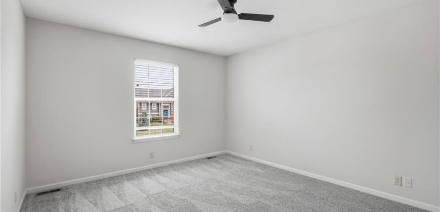 301 NE 192nd Terrace, Smithville, MO 64089