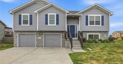 301 NE 192nd Terrace, Smithville, MO 64089