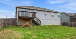 301 NE 192nd Terrace, Smithville, MO 64089