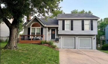 9717 NW 86th Terrace, Kansas City, MO 64153
