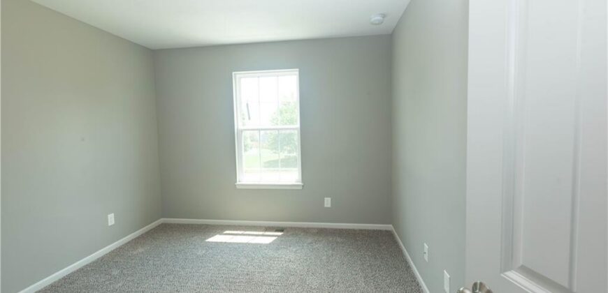 8908 NE 117th Terrace, Kansas City, MO 64157