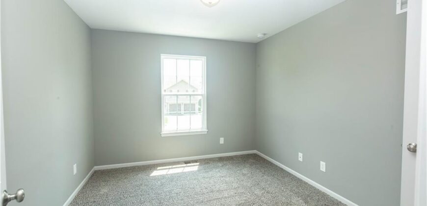 8908 NE 117th Terrace, Kansas City, MO 64157