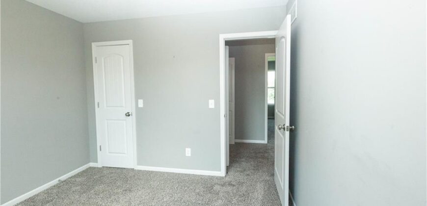 8908 NE 117th Terrace, Kansas City, MO 64157