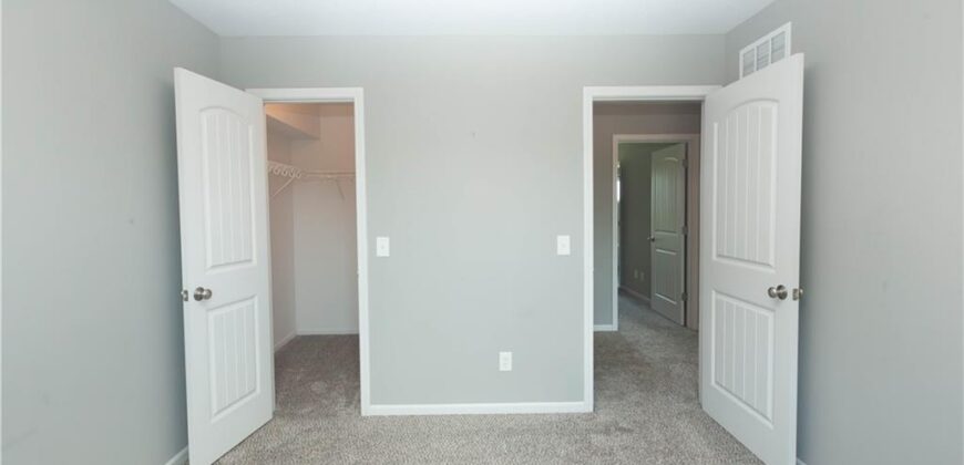 8908 NE 117th Terrace, Kansas City, MO 64157