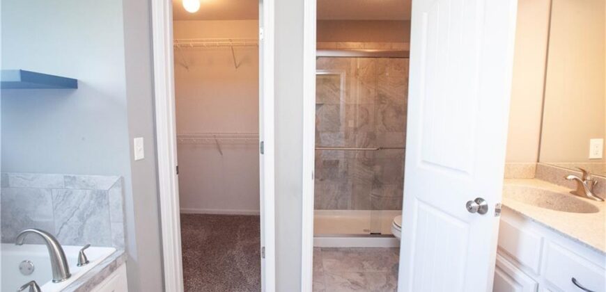 8908 NE 117th Terrace, Kansas City, MO 64157