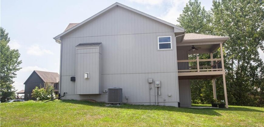 8908 NE 117th Terrace, Kansas City, MO 64157