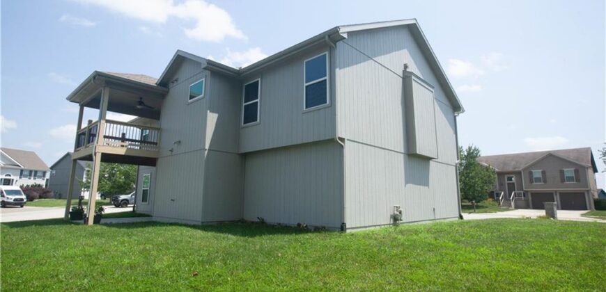 8908 NE 117th Terrace, Kansas City, MO 64157