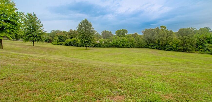 20009 Clinton County Line Road, Holt, MO 64048