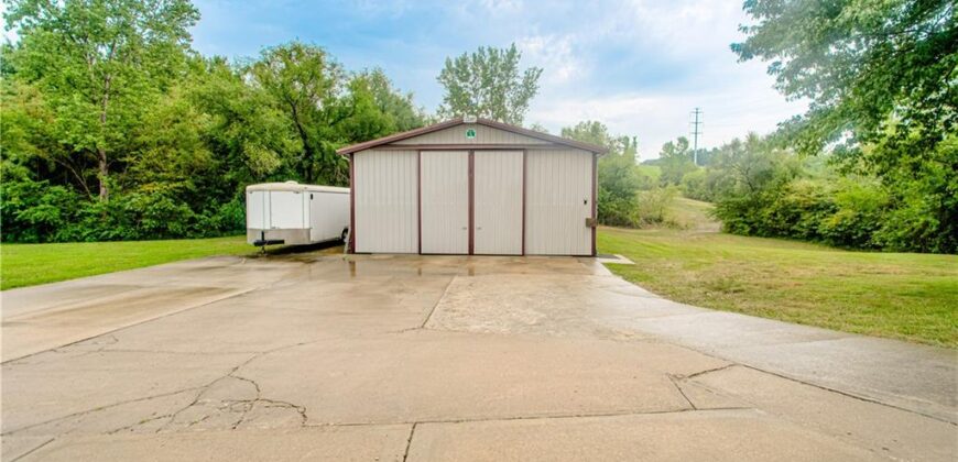 20009 Clinton County Line Road, Holt, MO 64048