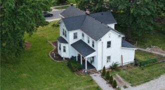 1900 NE 65th Street, Gladstone, MO 64118