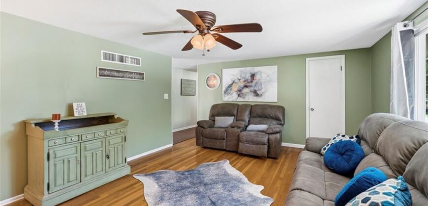 6729 NE Cotter Avenue, Kansas City, MO 64119
