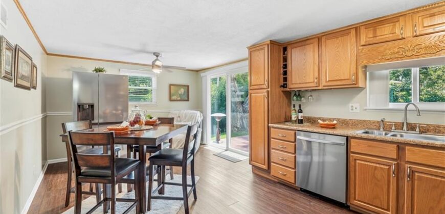 6729 NE Cotter Avenue, Kansas City, MO 64119