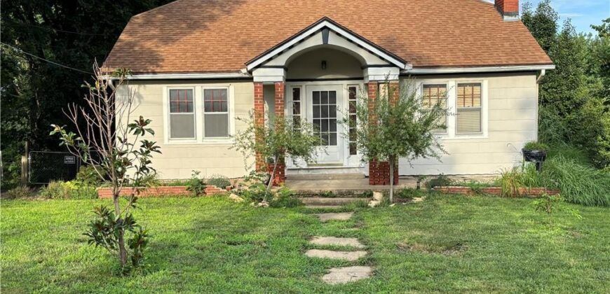 4205 N Kansas Avenue, Kansas City, MO 64117