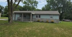 8109 N Summit Road, Kansas City, MO 64118