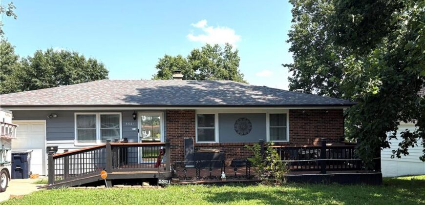 5321 N Richmond Avenue, Kansas City, MO 64119