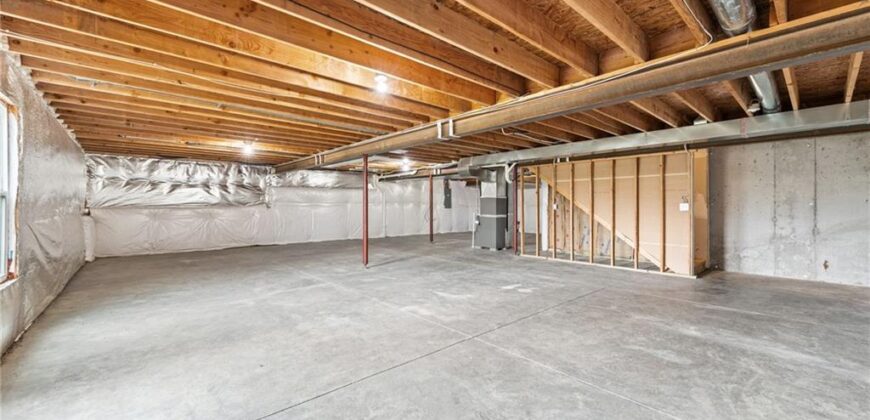 705 NW 111th Terrace, Kansas City, MO 64155