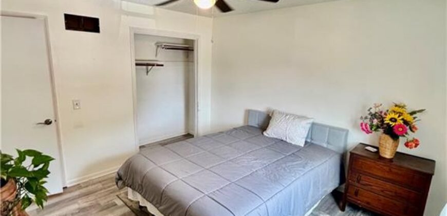 1302 Laurel Street, Kearney, MO 64060