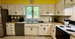 1302 Laurel Street, Kearney, MO 64060