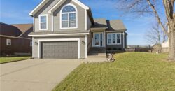 10904 N Manchester Avenue, Kansas City, MO 64157
