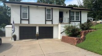 4744 NE 38th Street, Kansas City, MO 64117