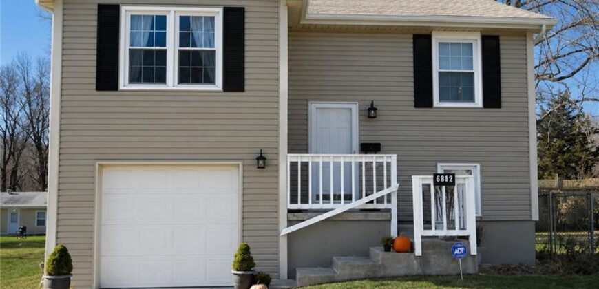 418 N Prairie Street, Liberty, MO 64068