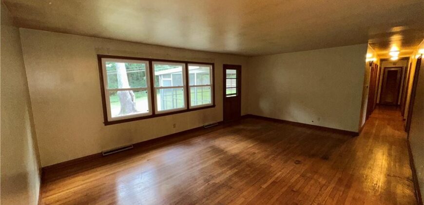 430 NW 58th Street, Kansas City, MO 64118