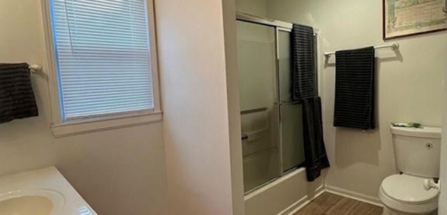 3745 N Indiana Avenue, Kansas City, MO 64117