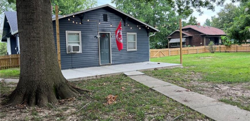 3745 N Indiana Avenue, Kansas City, MO 64117