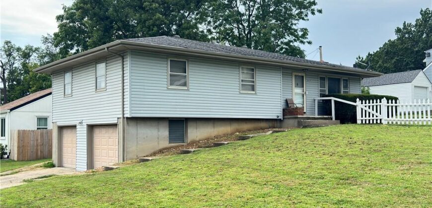 2619 NE 47th Terrace, Kansas City, MO 64117