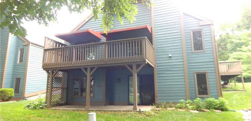 306 LAKESIDE Drive, Liberty, MO 64068