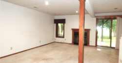 306 LAKESIDE Drive, Liberty, MO 64068