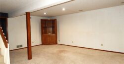 306 LAKESIDE Drive, Liberty, MO 64068
